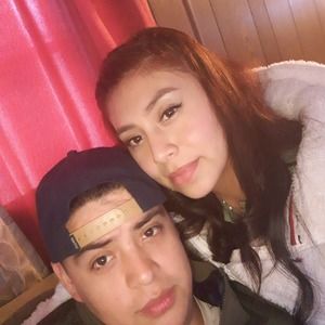 Meet your Posher, Eliiz